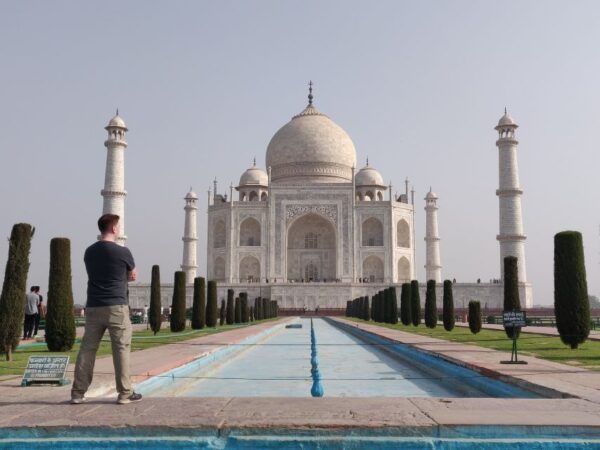 New Delhi: 2-Day Tour of Agra & Fatehpur by Superfast Train - Frequently Asked Questions