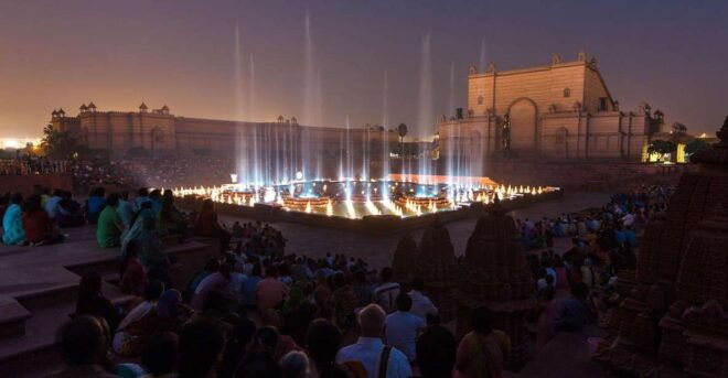 New Delhi: Akshardham Exhibition, Light & Water Show Tour - Directions