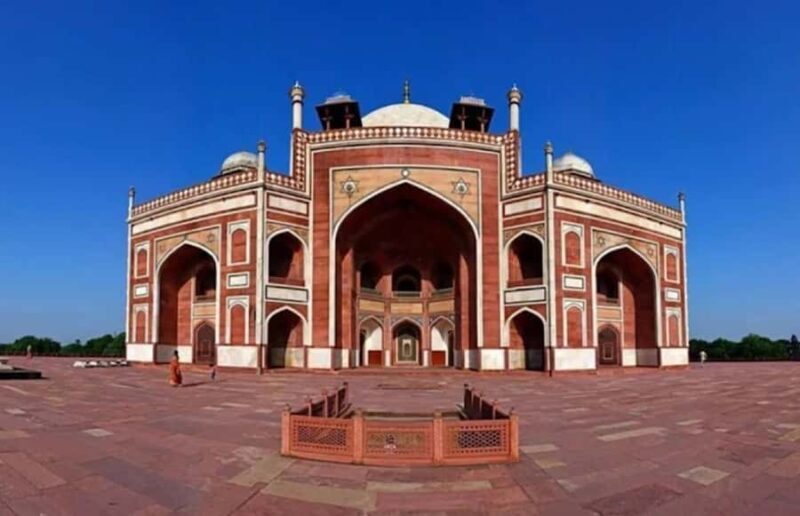 New Delhi: Half-Day Sightseeing Tour with Hotel Pickup - Exploring the Itinerary in Detail