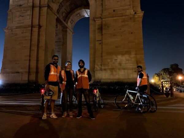 New Delhi: India Gate & Gurudwara Cycle Tour - How to Book