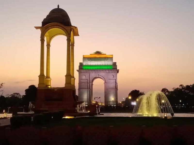 New Delhi: Night Tour by Tuk-Tuk with a Cup of Local Tea - Practical Details and Tips