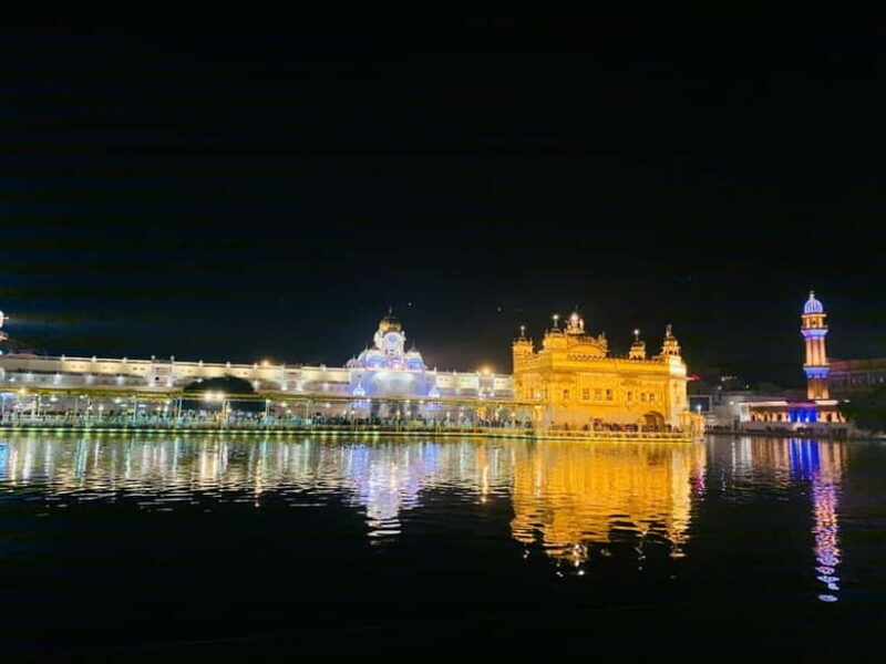 New Delhi : Night View of Delhi Tour - 4 Hrs - FAQs