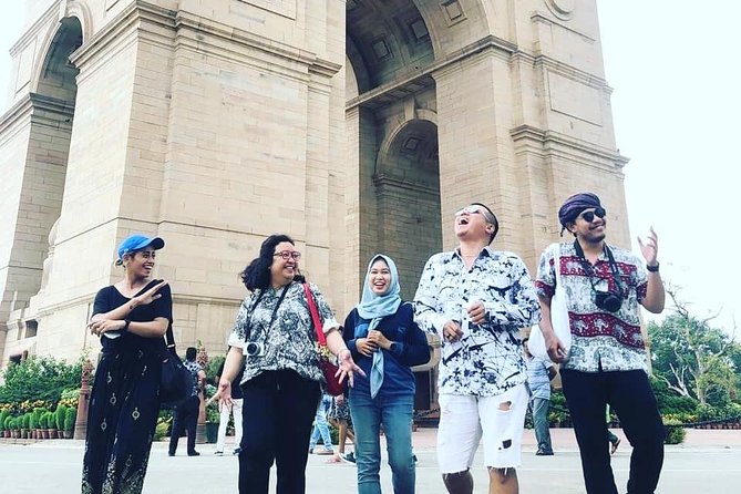 New Delhi & Old Delhi Full Day Tour With Local Tour Guide - Tour Itinerary Highlights