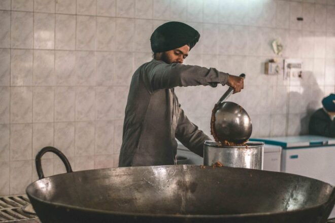 New Delhi: Old Delhi Walk With Akshardham Light & Water Show - Important Information for Visitors