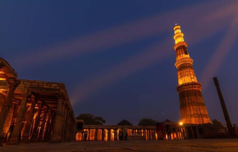 New Delhi: Private Tour of Qutub Minar Light and Sound Show - The Sum Up