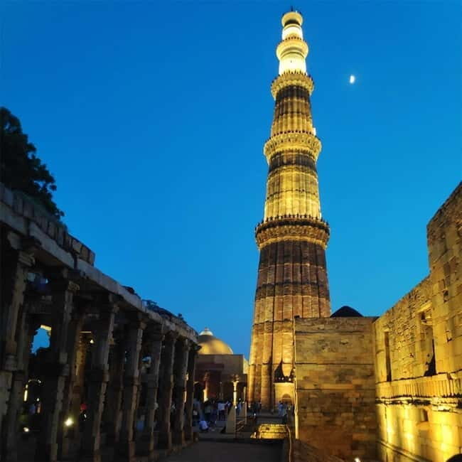 New Delhi: Qutub Minar Light & Sound Show Tour - The Sum Up