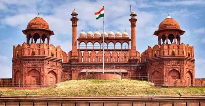 New Delhi: Red Fort Entry Ticket & Guided Tour With Transfer - Highlights