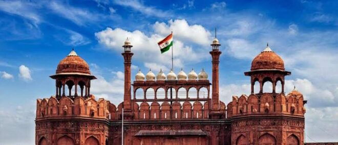 New Delhi: Red Fort Entry Ticket & Guided Tour With Transfer - Full Description