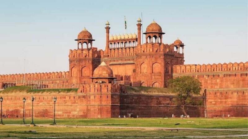 New Delhi: Red Fort Guided Tour with Entry Ticket - A Closer Look at the Tour Experience