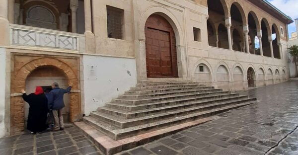 NEW: Enjoy Sidibousaid, Medina and Delectable Tunisian Fare - Getting to Sidibousaid and Medina