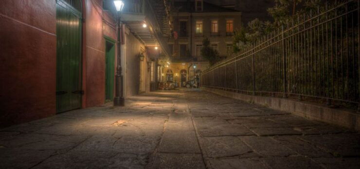 New Orleans: 1.5-Hour Infamous Women Night Tour - Booking Information