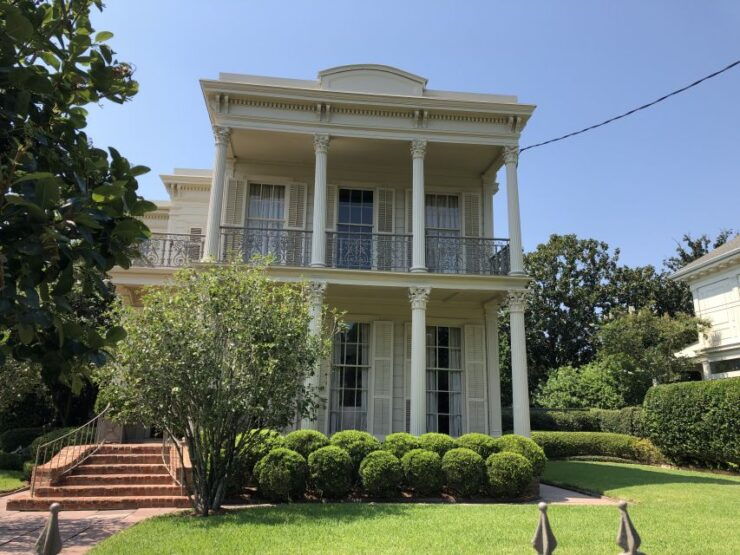 New Orleans: 2-Hour Homes of the Rich & Famous Walking Tour - Tour Details
