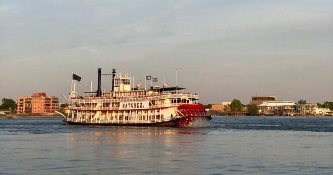 New Orleans: Brothel History Tour - Group Size and Language