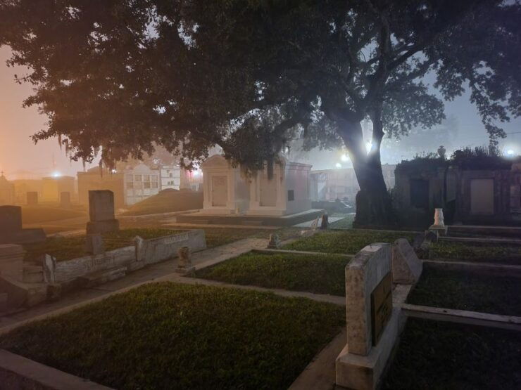 New Orleans: Cemetery Bus Tour at Dark With Exclusive Access - Tour Itinerary