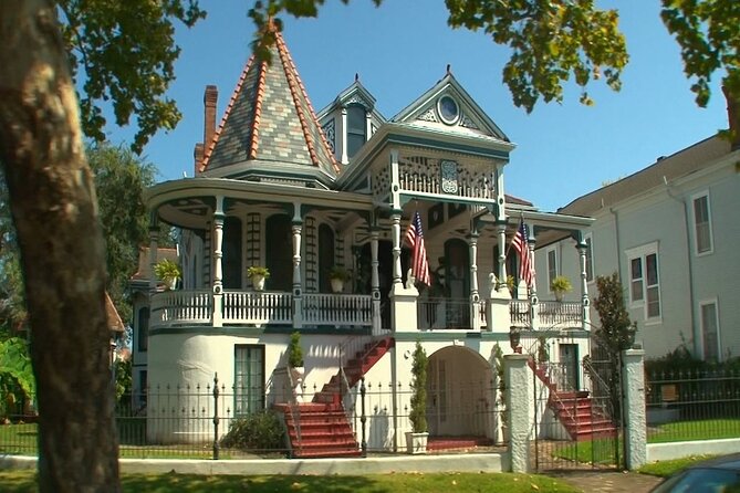 New Orleans City and Cemetery Bus Tour - Common Questions