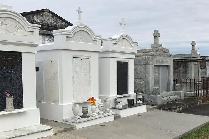New Orleans City and Cemetery Sightseeing Tour - Inclusions and Exclusions