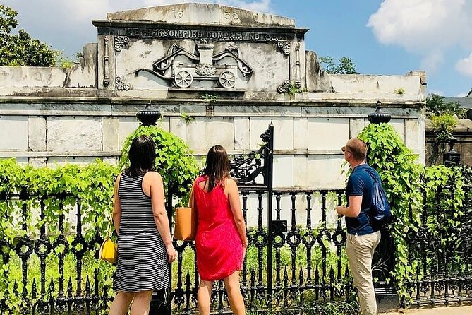 New Orleans City and Cemetery Tour Garden District Stroll - Pricing and Guarantee