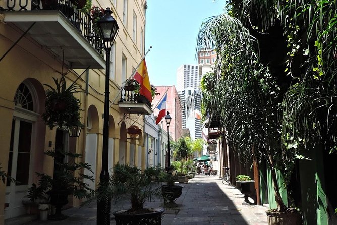 New Orleans City Tour: Katrina, Garden District, French Quarter & Cemetery - Tour Details and Inclusions