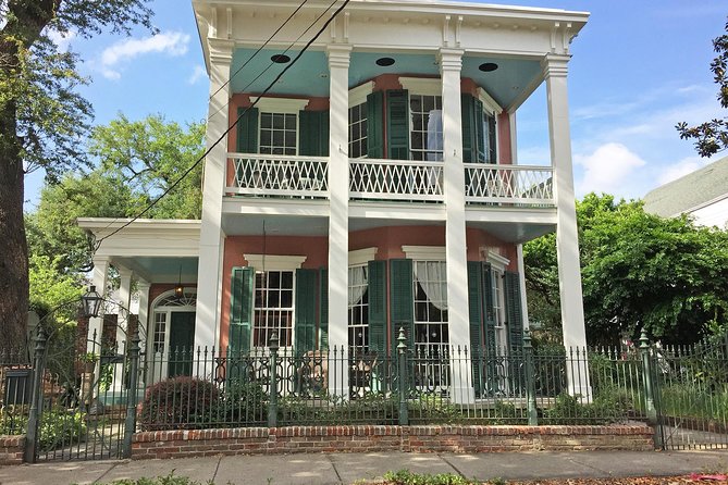 New Orleans City Tour: Katrina, Garden District, French Quarter & Cemetery - The Sum Up