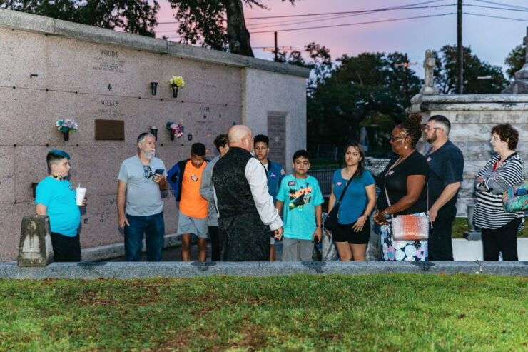 New Orleans: Dead of Night Ghosts and Cemetery Bus Tour - Tour Experience