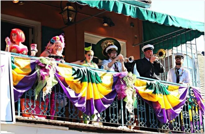 New Orleans Drunken Ghost and Vampire Experience - Inclusions