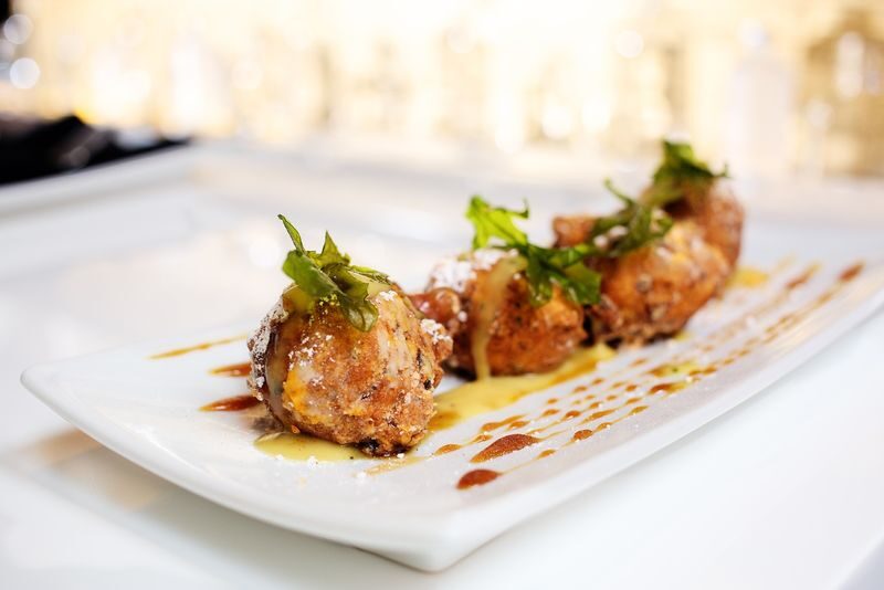 New Orleans Food History Tour - At a glance: six stops and a French Quarter walk