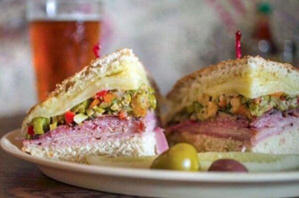 New Orleans: French Quarter Cocktail and Foodie Crawl - Important Booking Information