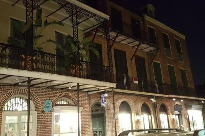 New Orleans: French Quarter Ghost Walking Tour - Accessibility Considerations
