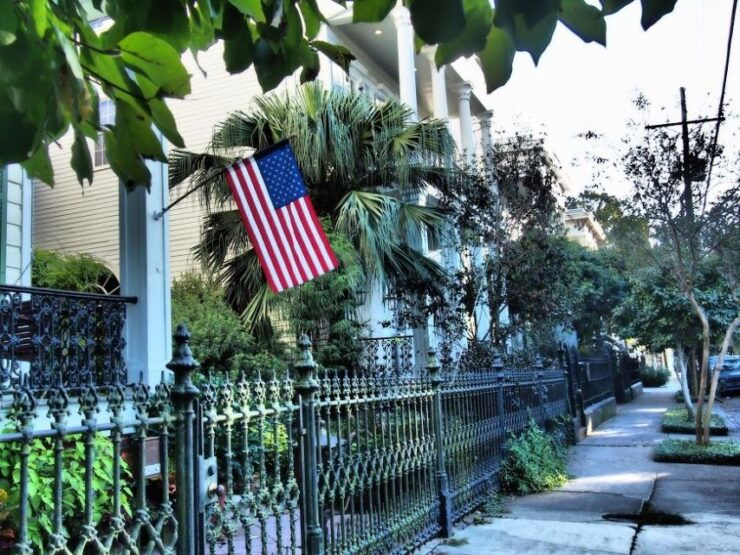 New Orleans: Garden District Tour - Tour Experience