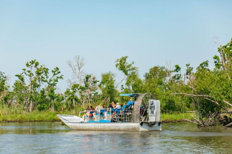 New Orleans: High Speed 9 Passenger Airboat Tour - Experience Highlights