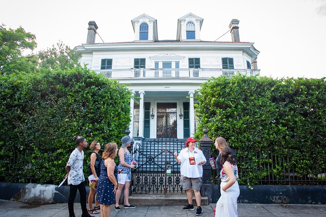 New Orleans Hop-On Hop-Off and Garden District Walking Tour Package - Meeting and Pickup Information