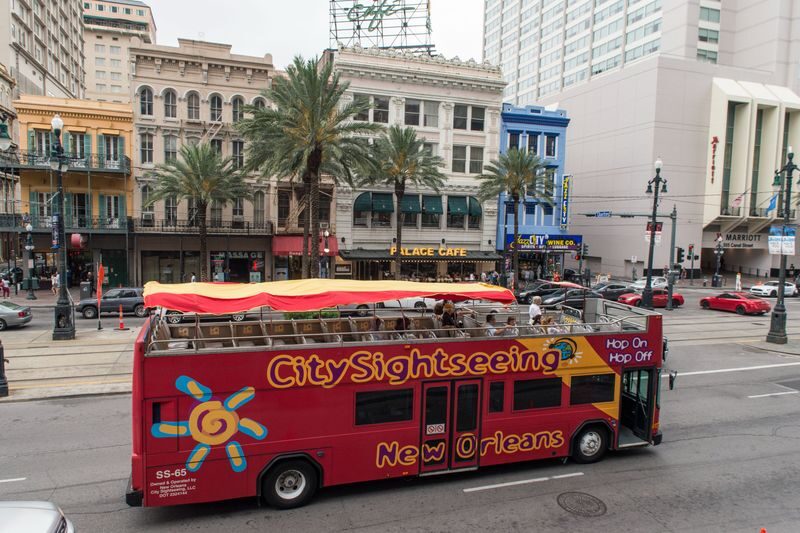 New Orleans Hop-On Hop-Off Bus by City Sightseeing - Magazine Street and the Garden District