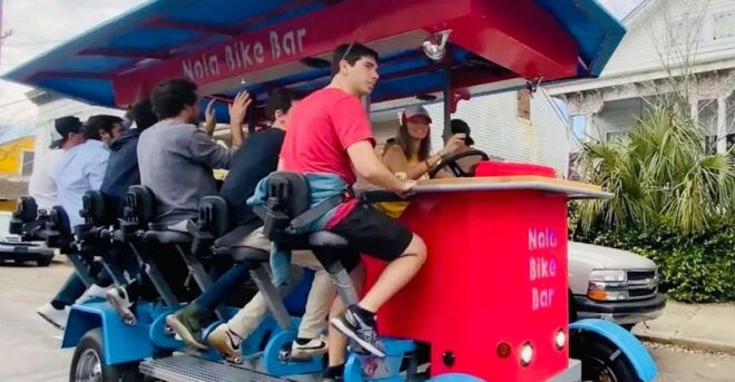 New Orleans: Party Bike Bar Crawl - Booking and Payment
