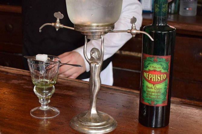New Orleans Signature Craft Cocktail Tour of the French Quarter - Cocktail Recipes and Invention Stories