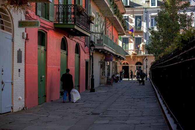 New Orleans True History Walking Tour - Impact of Enslaved People