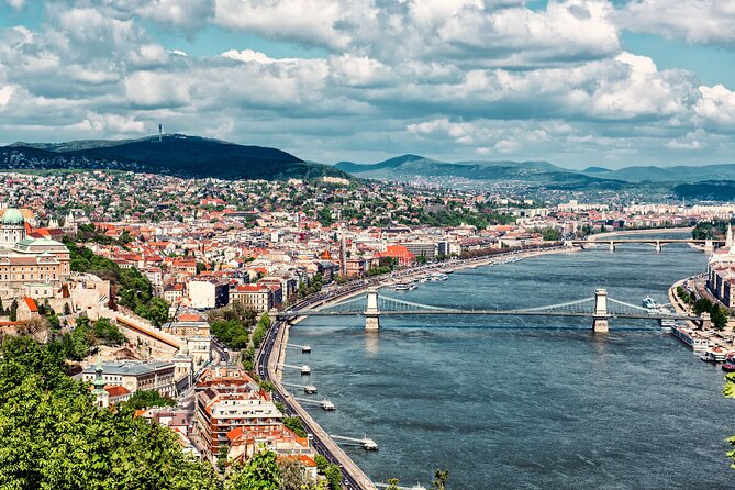 New! Private Customed Tour in Budapest for 4 Hours by Car - Reviews
