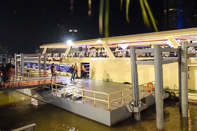 New Year Party : Chao Phraya Princess Dinner Cruise With Return Transfer - Tips for a Memorable New Year Party