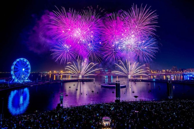 New Years Eve Burj Khalifa Fireworks Cruise in Dubai-Gala Dinner - The Sum Up