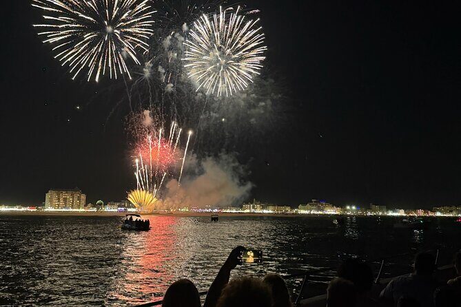 New year's Eve Fireworks Cruise aboard the Sea Rocket - Introduction