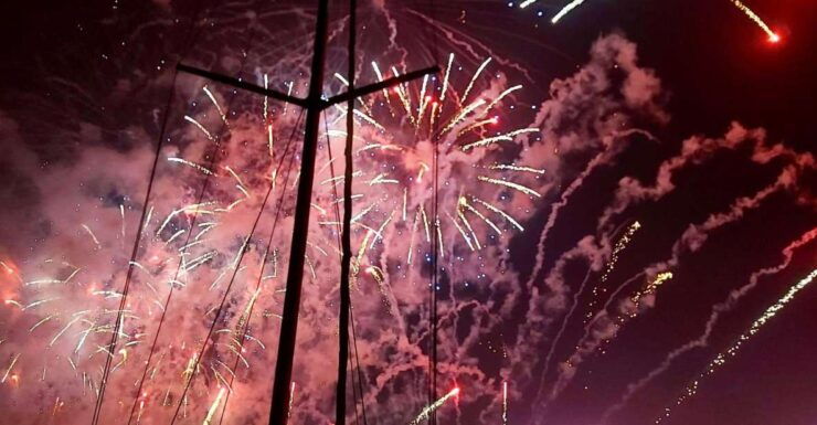 New Year's Eve Fireworks Sail With Sparkling Wine - Booking Details and Options
