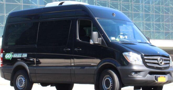 New York: 1-Way Transfer To/From JFK & Grand Central Station - The Sum Up