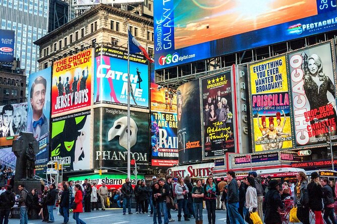 New York at Night: Private Broadway Experience With a Drink - Event Overview