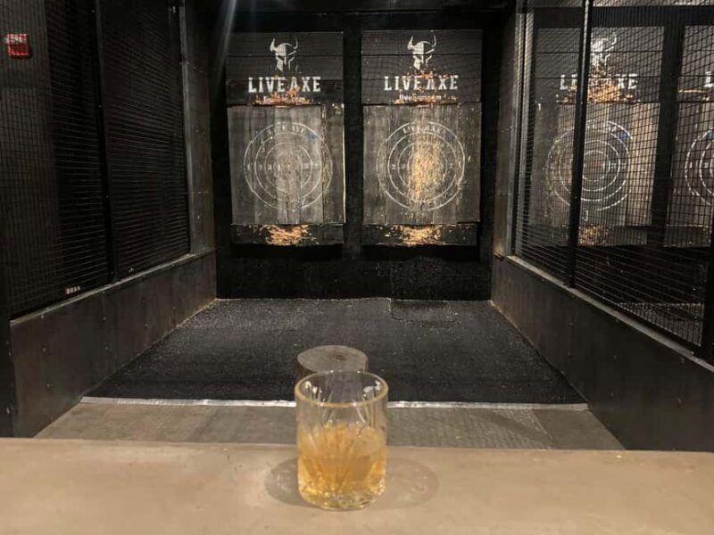 New York: Axe Throwing Experience For 2 - Practical Details and Tips