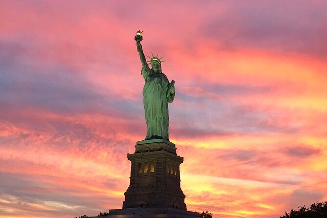 New York City 4th of July Fireworks Luxury Boat Tour - Why This Tour Excels