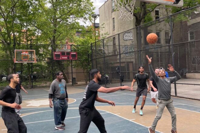 New York City Basketball Walking Tour - Inclusions