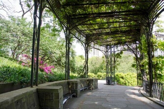 New York City Central Park Walking Tour with a Guide - Who Should Consider This Tour?