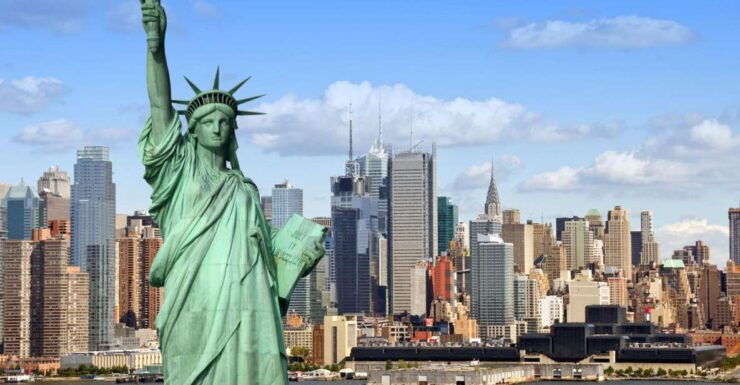 New York City: Central Park Zoo and Top Sights Walking Tour - Experience Highlights