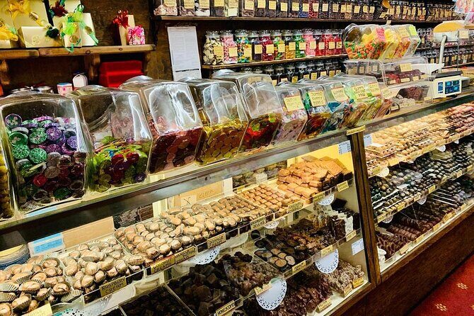 New York City Christmas Holiday Tour with a Free Dessert - FAQ
