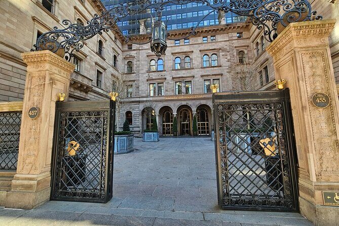 New York City Gossip Girl Tour - FAQs