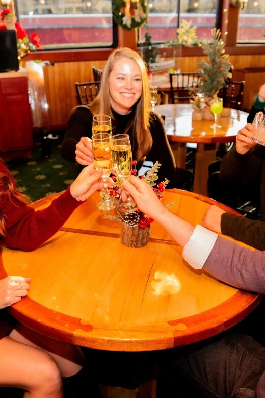 New York City: Holiday Jazz Classic Motor Yacht Cruise - What To Expect Onboard